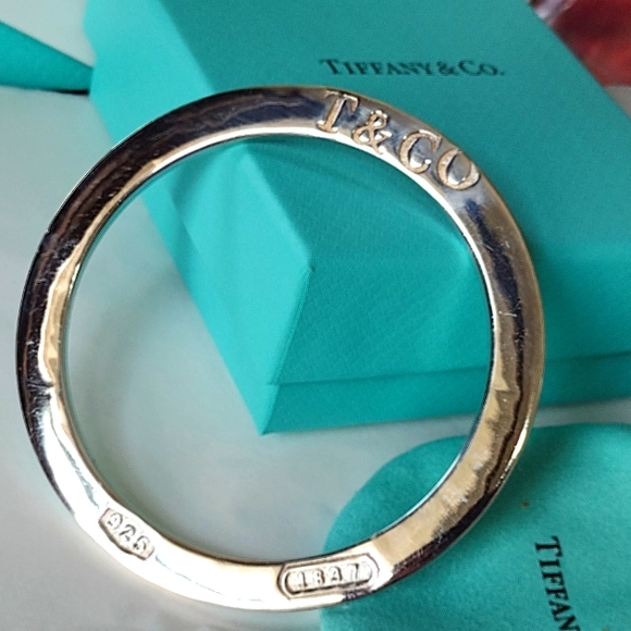 Tiffany Retired Authentic 1837 Cushion Bangle - Picture 8 of 15